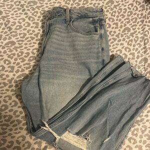 Women's Hollister High-Rise Mom Jean - Size 17 Regular